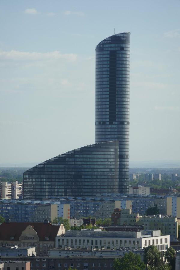 ורוצלב Rentplanet - Apartament Sky Tower מראה חיצוני תמונה